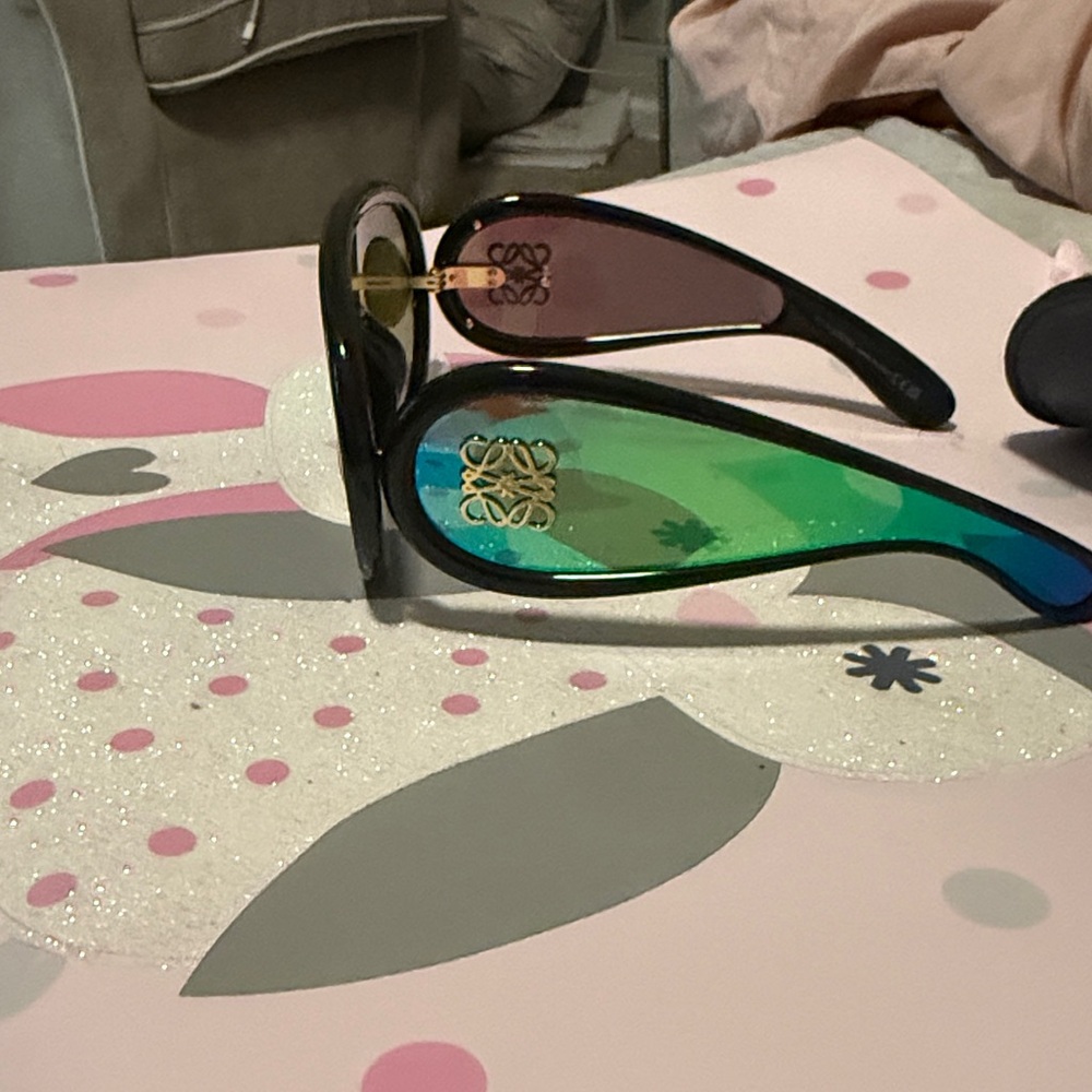 Loewe Shield Frame Sunglasses - image 3